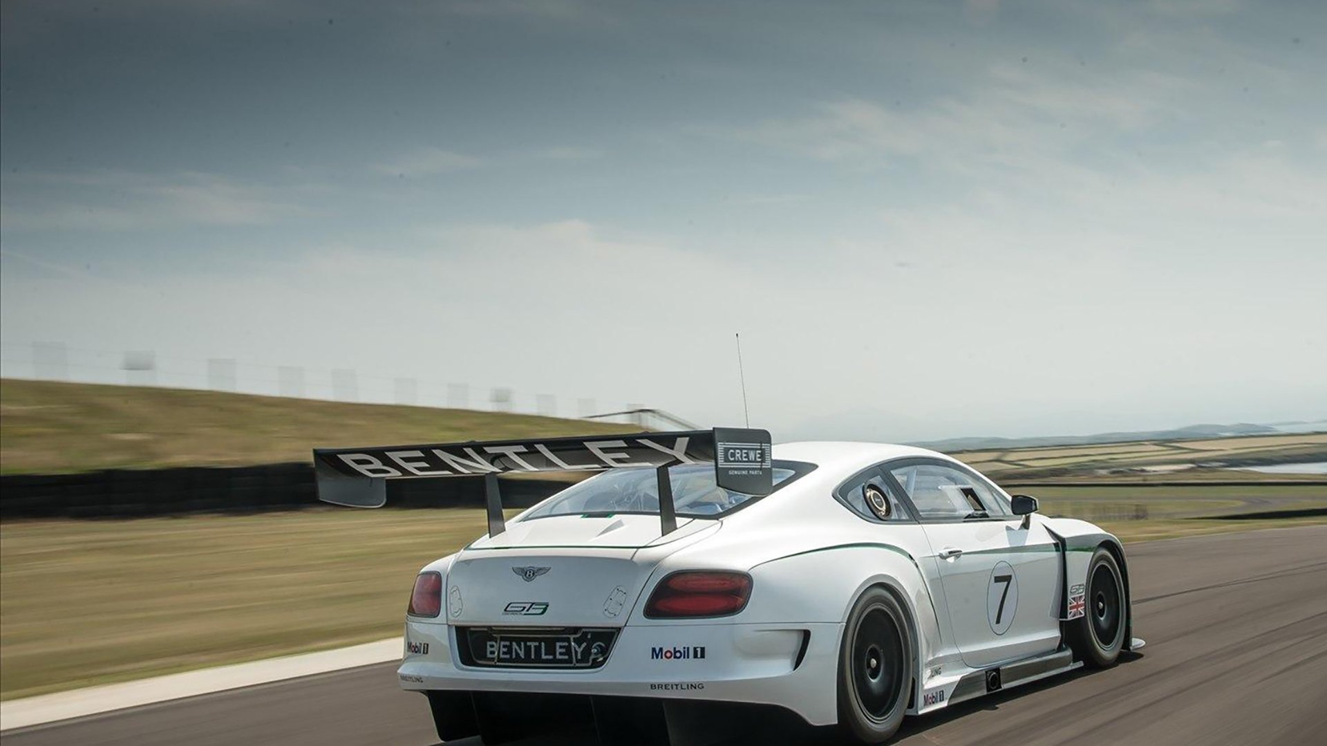 亚冠联赛中国队逆袭 球迷现场助威不断，亚冠联赛中国队赛程表