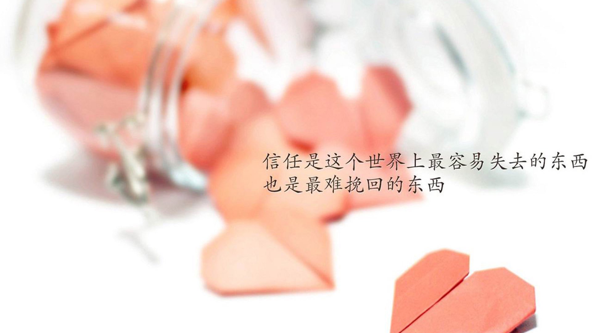 九游娱乐官方平台-替补球员体能状态在多线作战中的再分配，球员替补是指允许一名球员退场